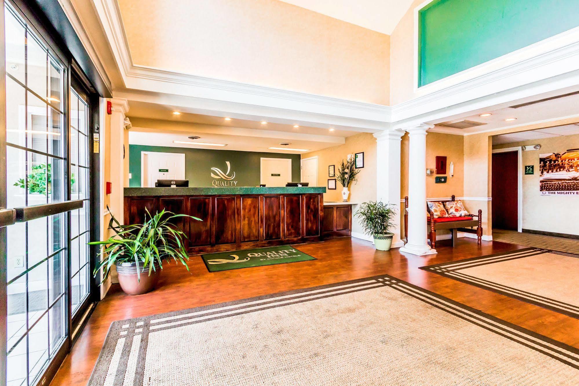 Quality Inn Pooler - Savannah I-95 Esterno foto